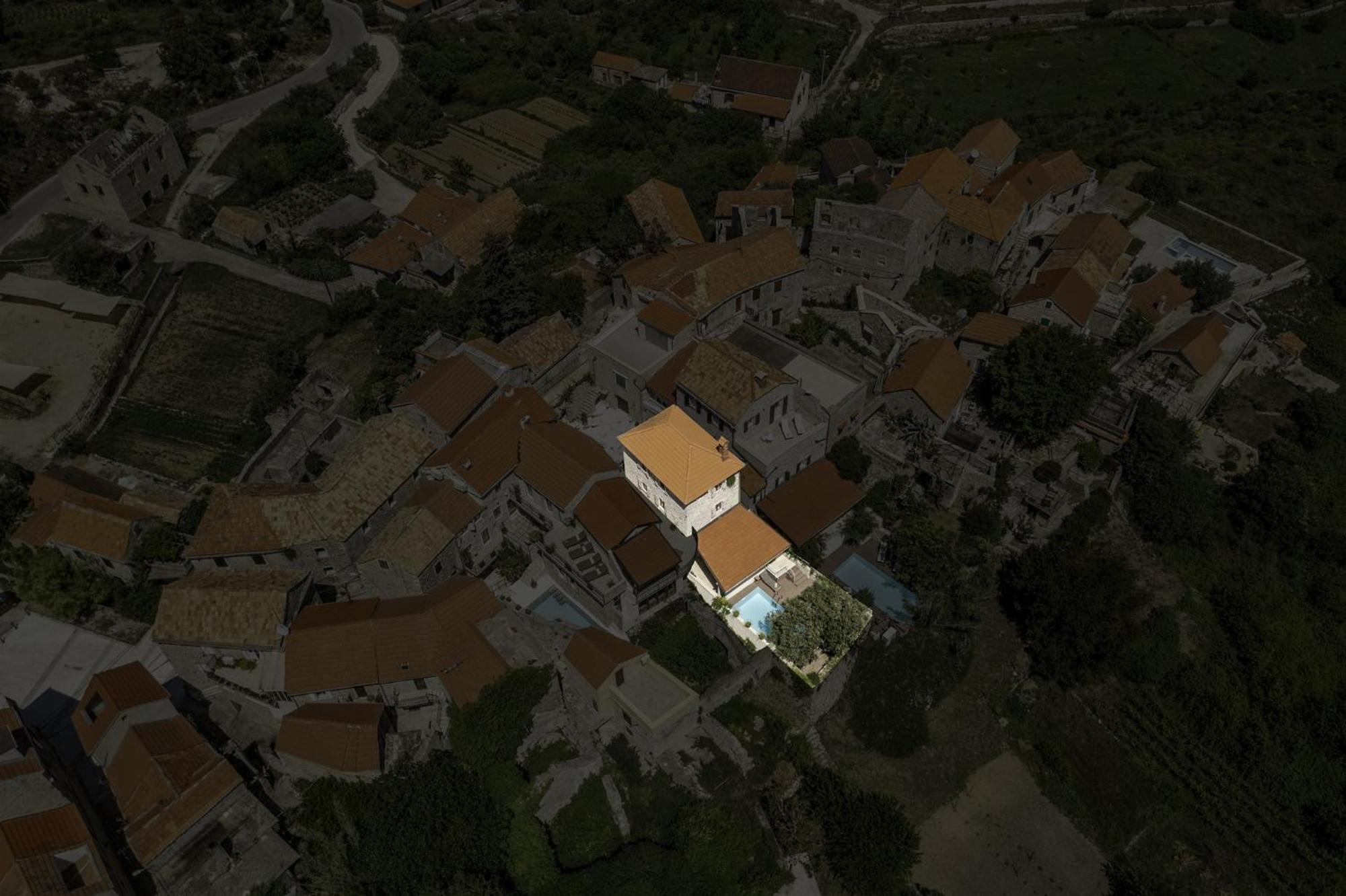 Villa Dvor Pitve Jelsa  Esterno foto