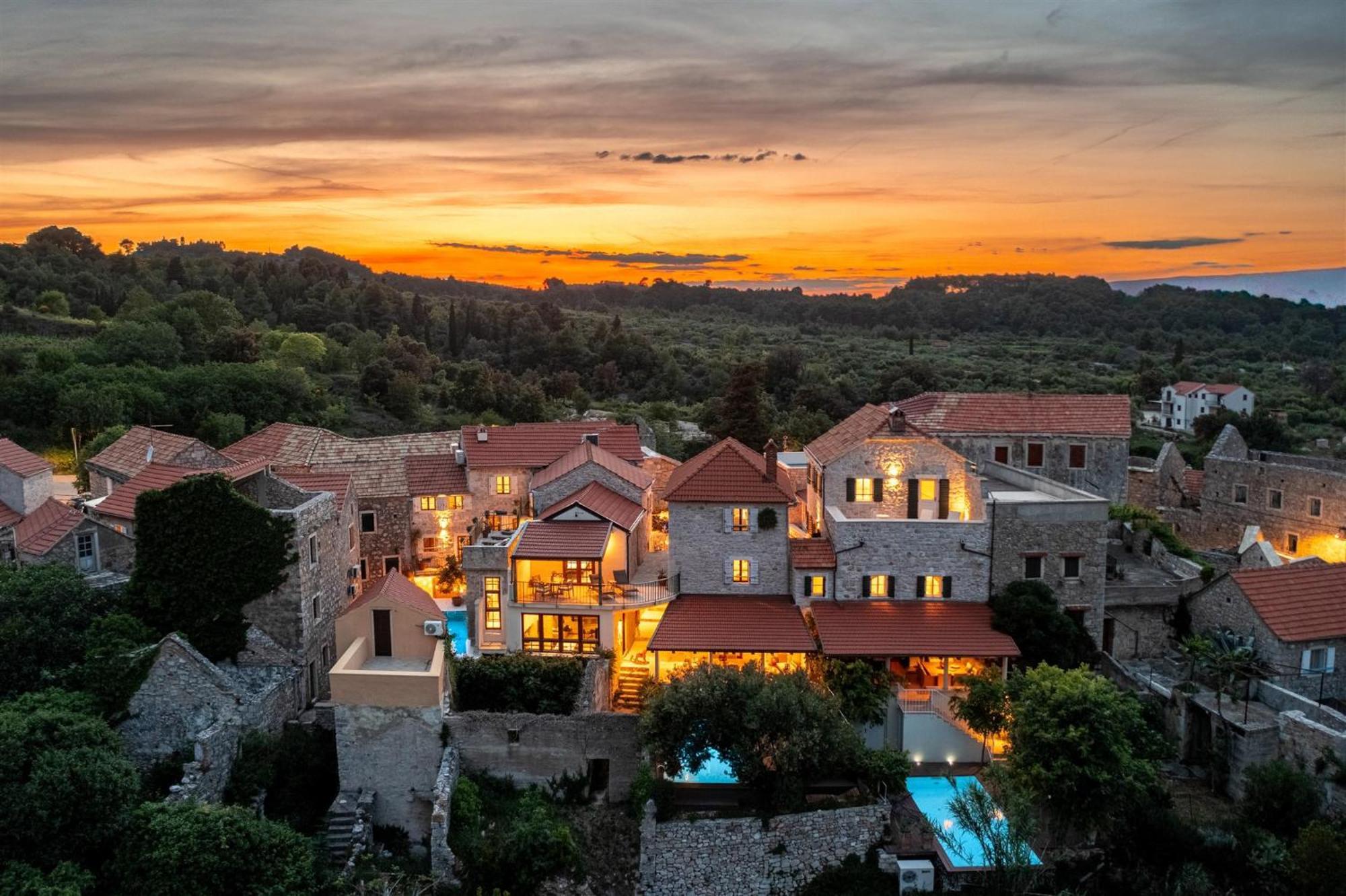 Villa Dvor Pitve Jelsa  Esterno foto